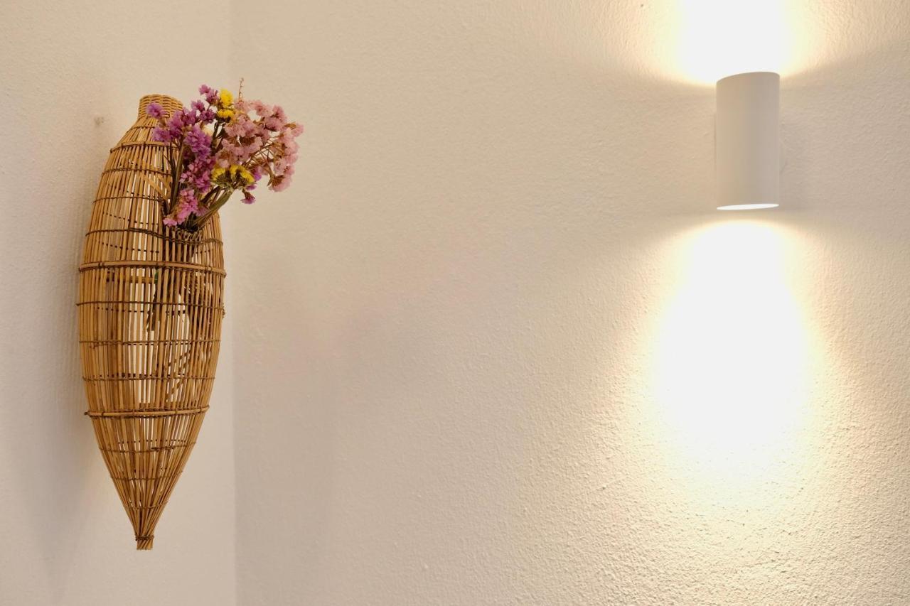 Peaceful & Spacious With Parking & Queen Bed Apartment Carvoeiro (Lagoa)