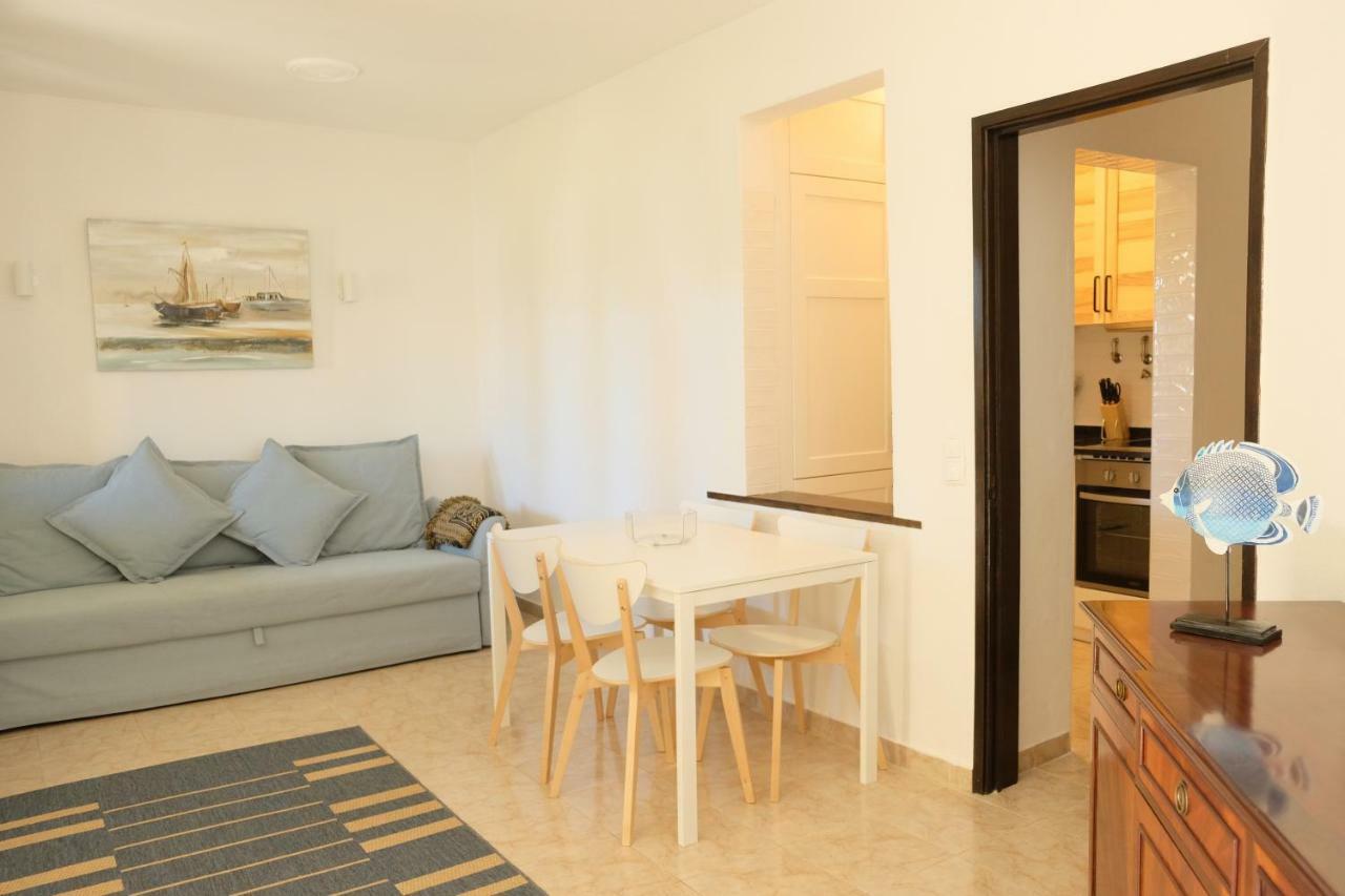 Appartamento Peaceful & Spacious With Parking & Queen Bed *