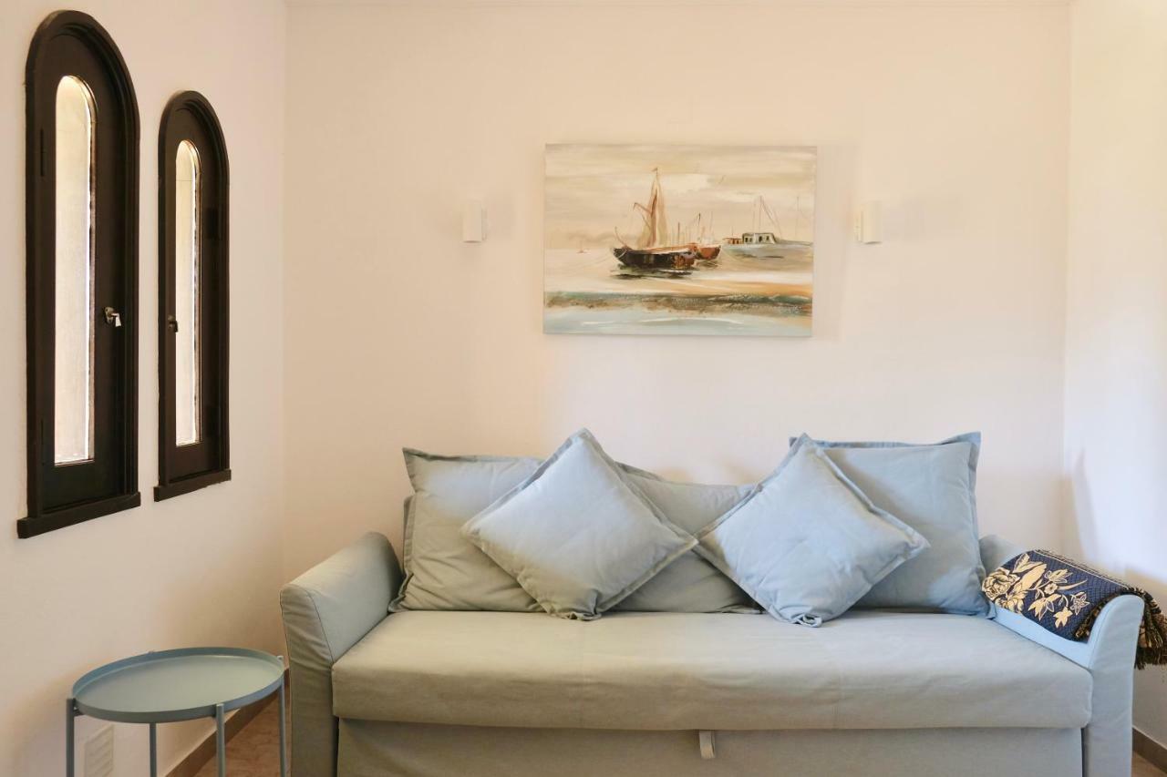 Apartment Peaceful & Spacious With Parking & Queen Bed *
