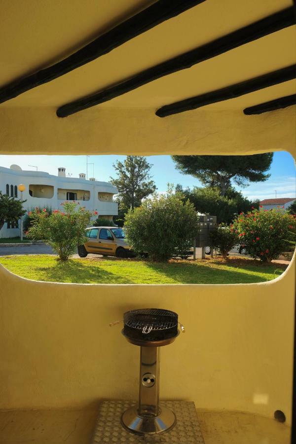 Peaceful & Spacious With Parking & Queen Bed *